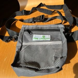 Paw Lifestyles Dog Treat Bag Brand New